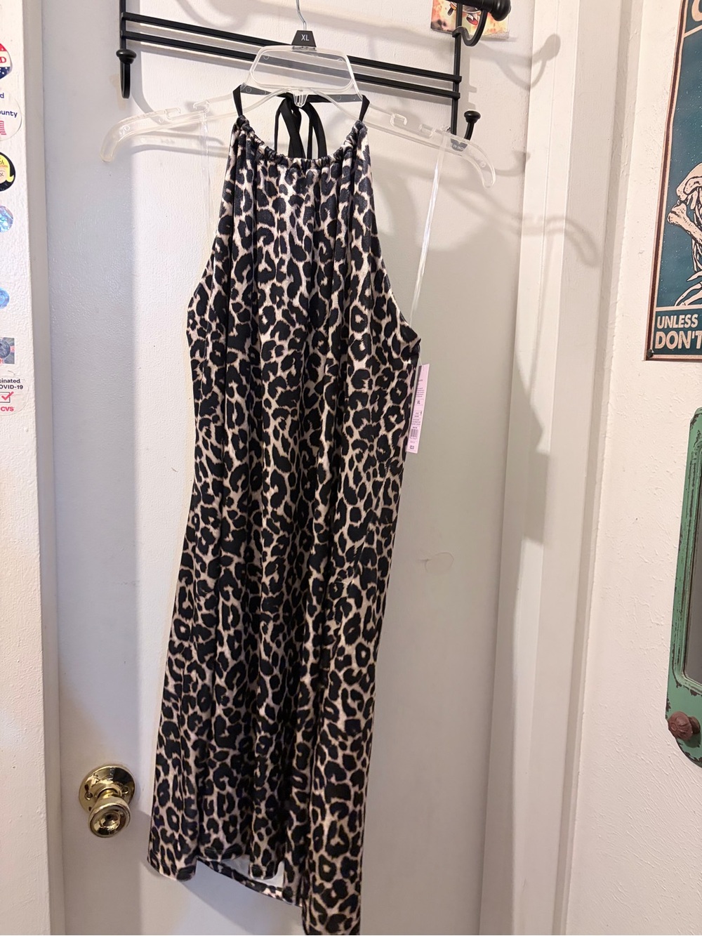 Wild Fable- size XXL- velvety halter mini in leopard print. NWT